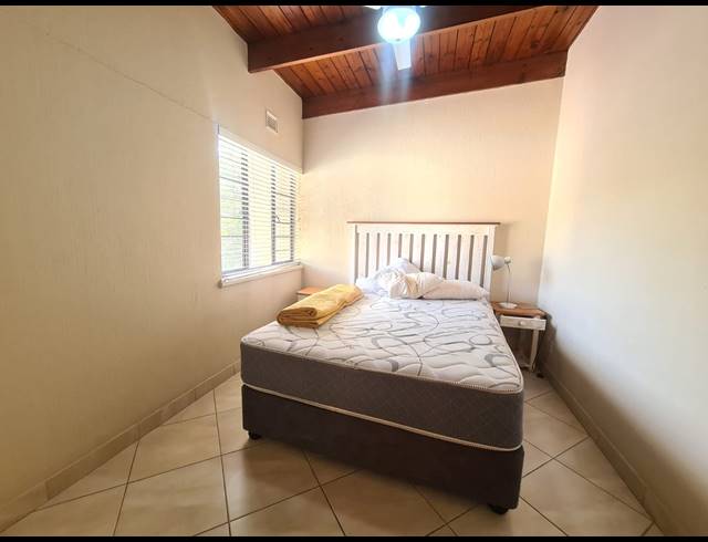 3 BEDROOM FLAT FOR SALE IN WILLARD BEACH